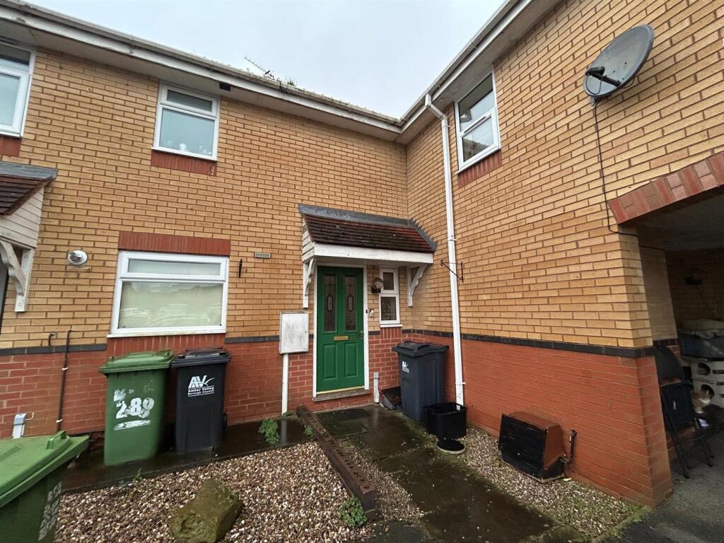 Main image of property: Calver Close, Belper