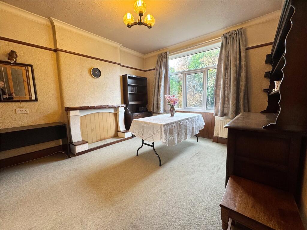 Abbey Grove, STOCKPORT, Cheshire, SK1 photo 3
