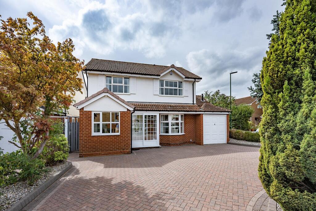 Main image of property: Farnborough Drive, Shirley, Solihull