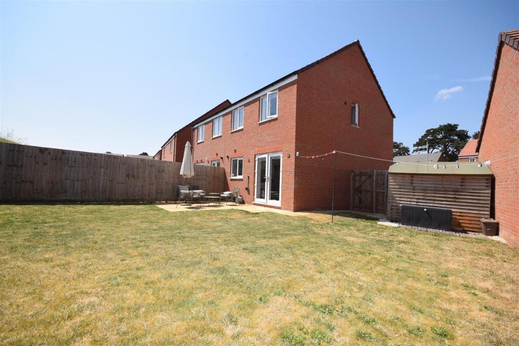 House in Northampton, Kingsthorpe - View 2