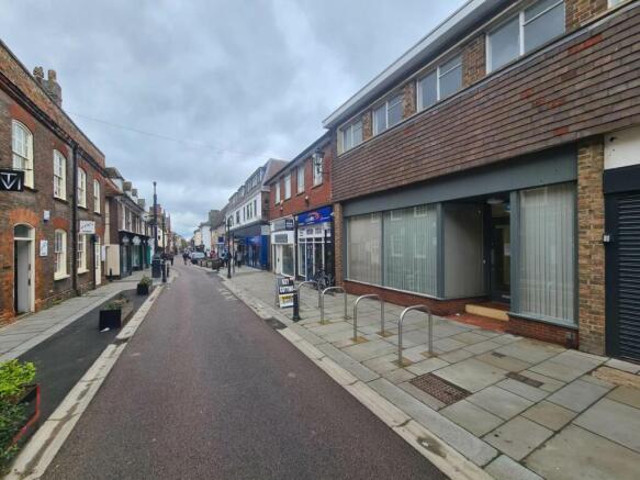 Front High St 2