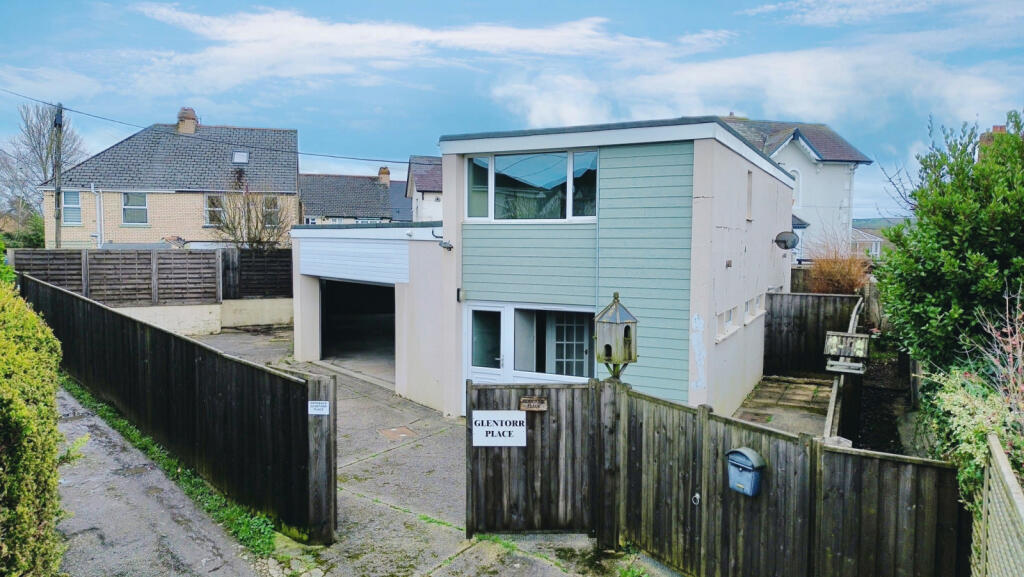 Main image of property: Glenfield Road, Bideford, EX39