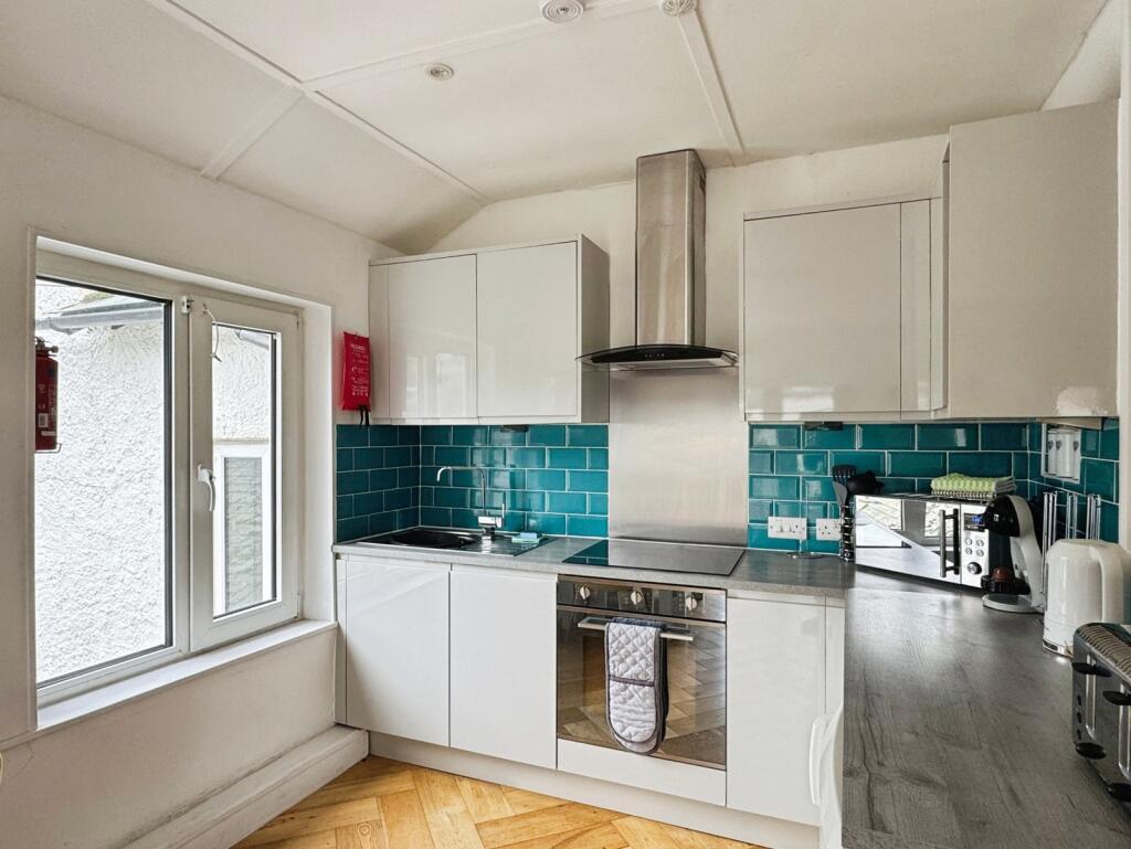 Quay Street, Looe, Cornwall, PL13 photo 2
