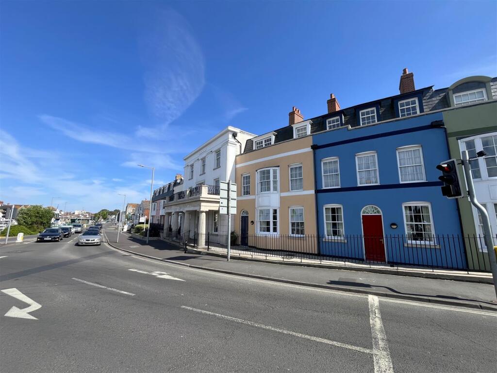 2-bed house on North Quay Trinity Street, Weymouth, £240,000