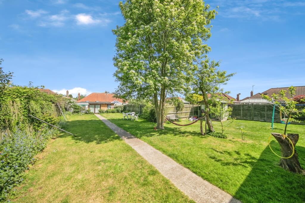 Main image of property: Brockley Crescent, Ipswich, Suffolk, IP1