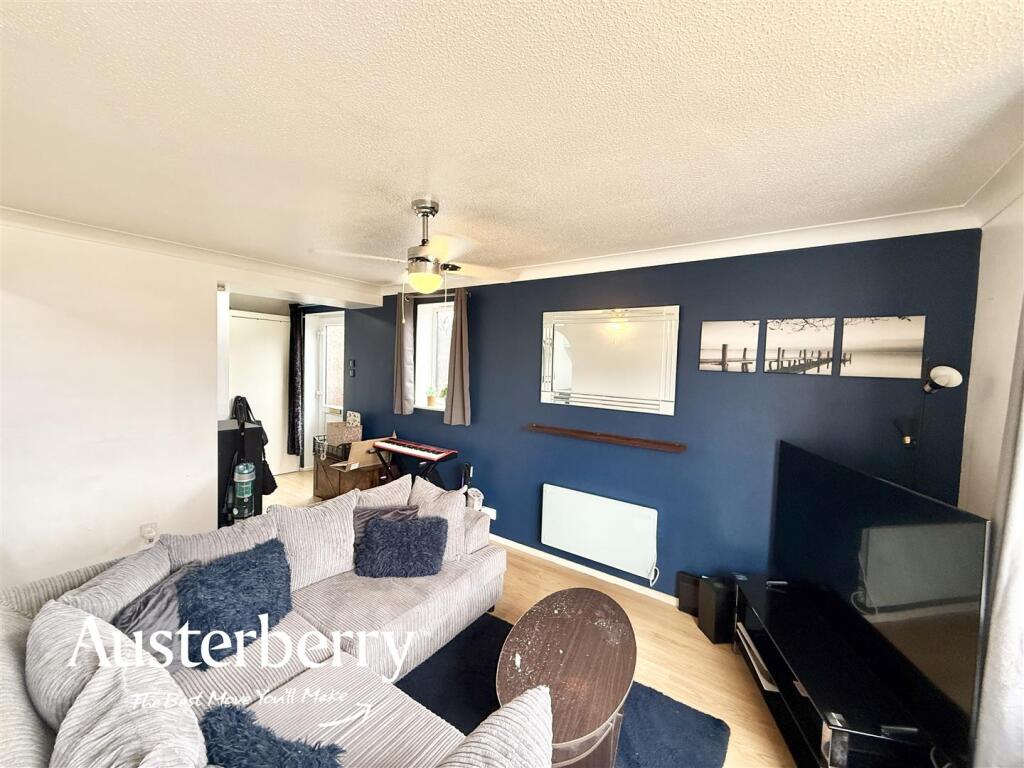 Apartment in Stoke-on-Trent, Sandford Hill - More