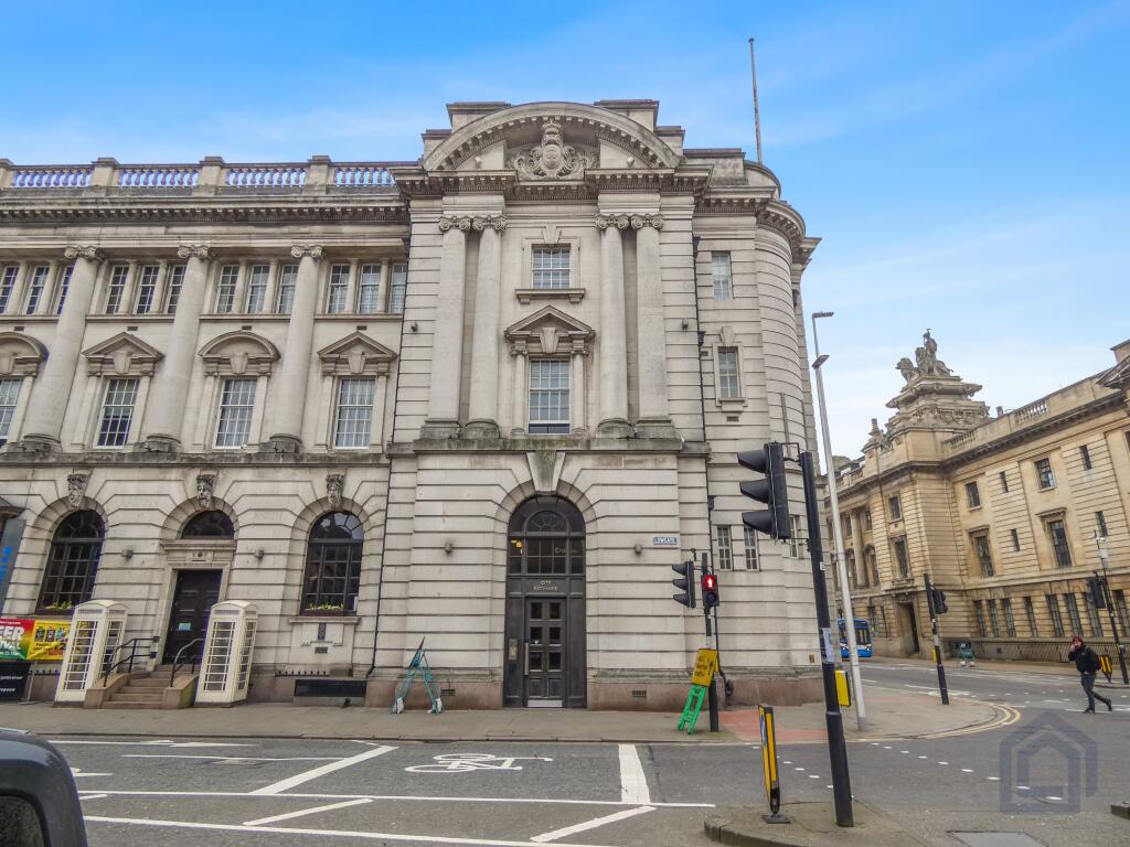 1-bed flat on 19 City Exchange
Alfred Gelder Street
Kingston upon Hull, Hull, HU1 1AA, £10,000