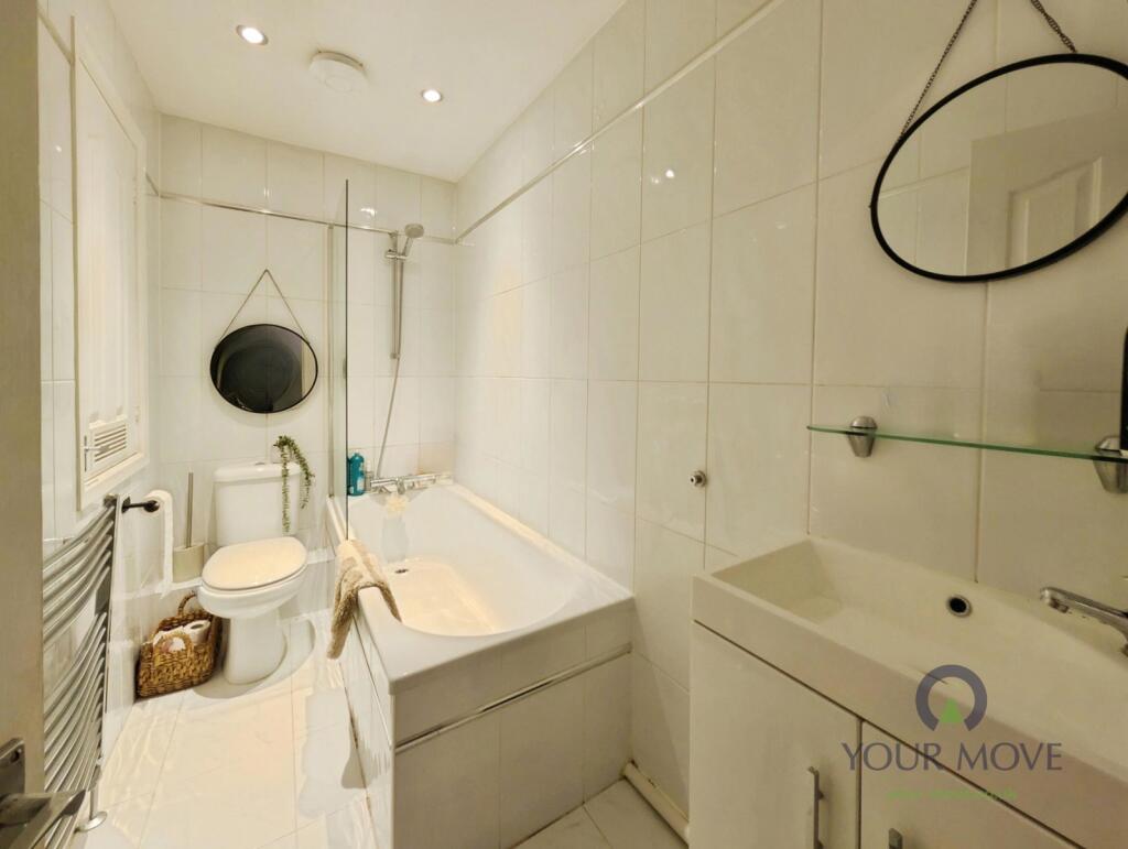 House in Stoke-on-Trent - View 5