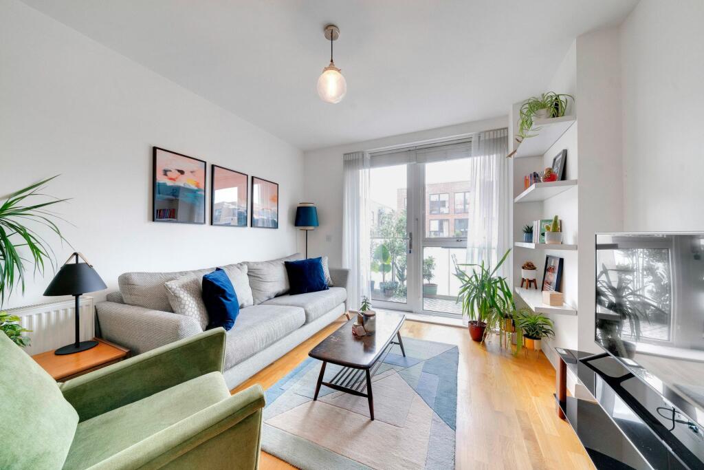 Main image of property: Bathurst Square, Butterfly Court Bathurst Square, N15