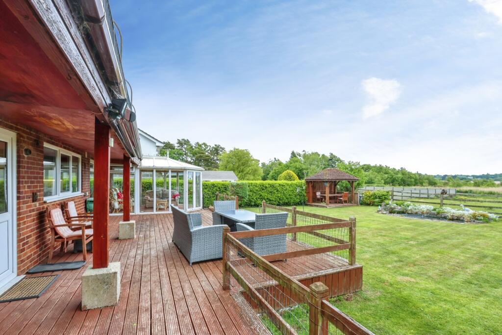 House in Poole, Upton - View 6