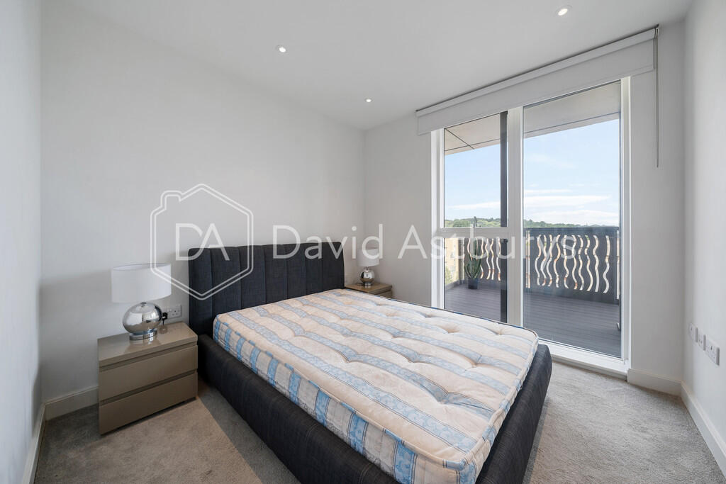 Apartment in London - View 5