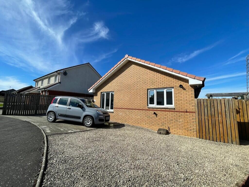 Main image of property: Pawprints, Robert Burns Avenue, Drongan, Ayr, KA6 7DZ