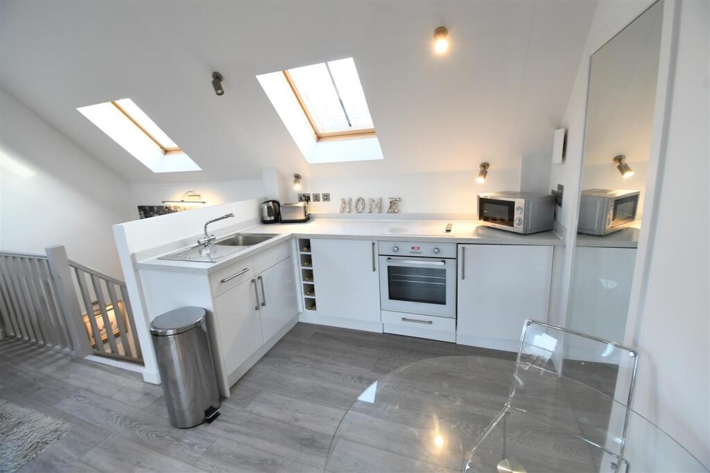 Holly House, Holly Street, Leamington Spa photo 4