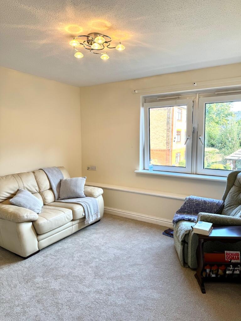 Duke Street, Banbury, Oxfordshire, OX16 photo 2