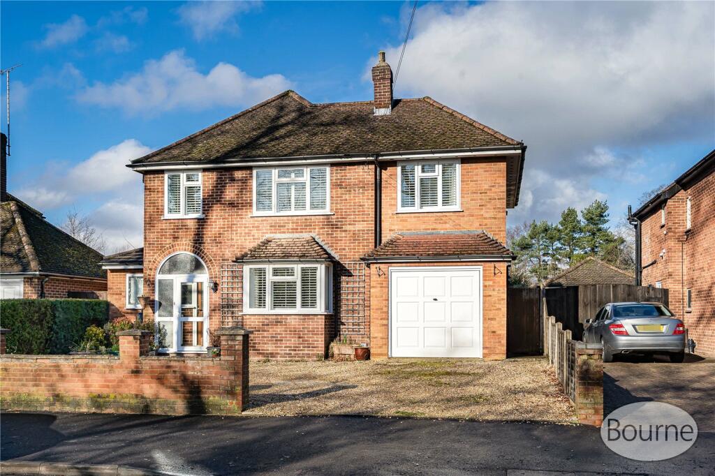 Main image of property: Broadway, Knaphill, Woking, Surrey, GU21