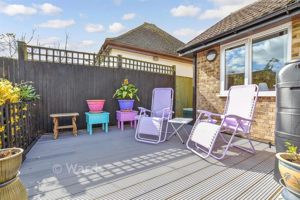 House in Tonbridge - More
