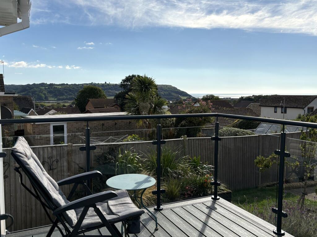 Poplar Tree Drive, Seaton, Devon, EX12 photo 2