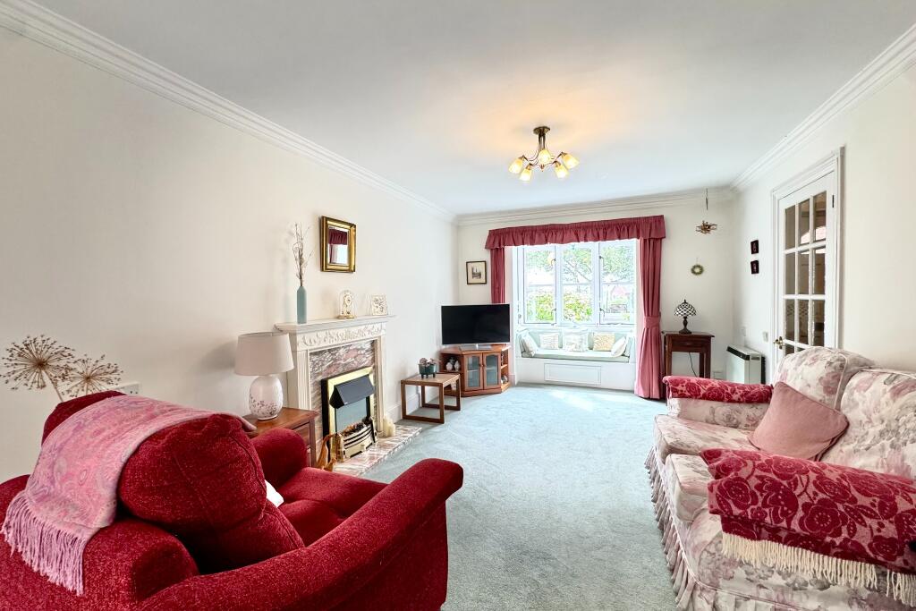 Garden Mews, Warsash photo 4
