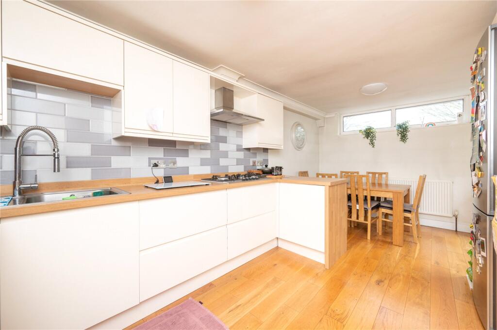 Additional image 3 of Canberra Close, St. Albans, Hertfordshire