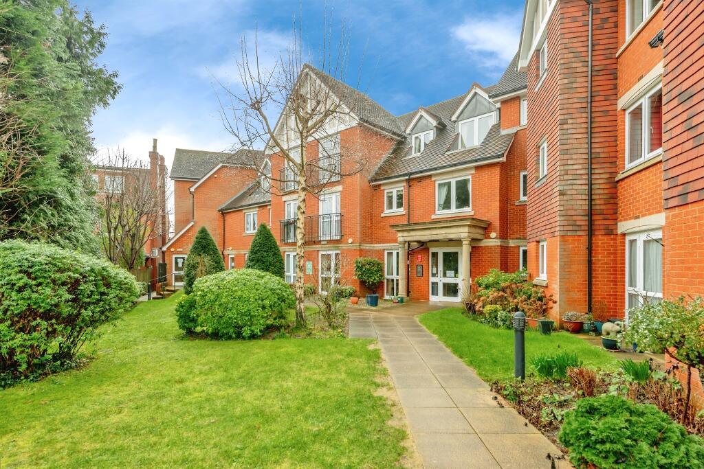 1-bed other on Linkfield Lane, Redhill, £150,000