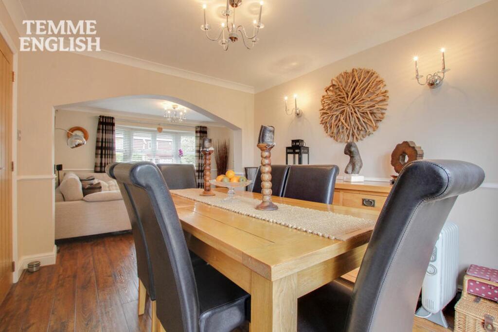 House in Southend-on-Sea - View 4