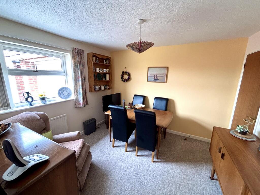 Hawkins Way, Yeovil, BA21 photo 4