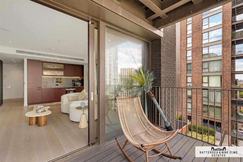 Apartment in London - More