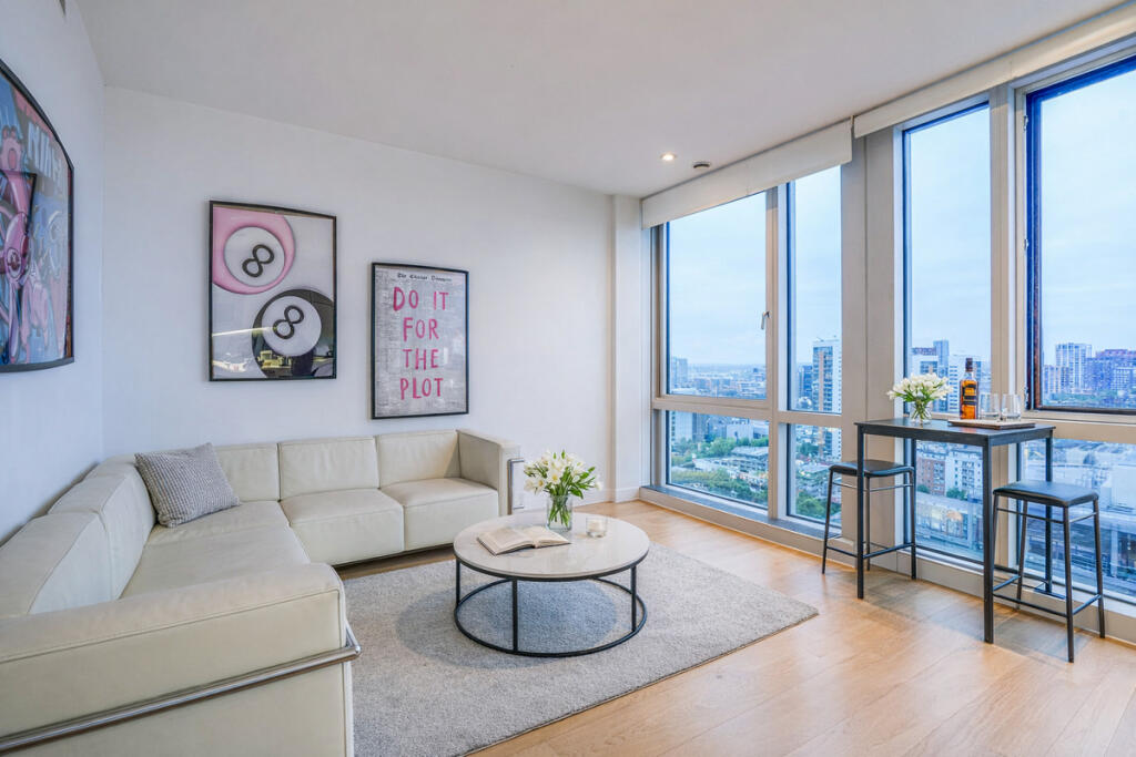 Main image of property: Fairmont Avenue, London, E14