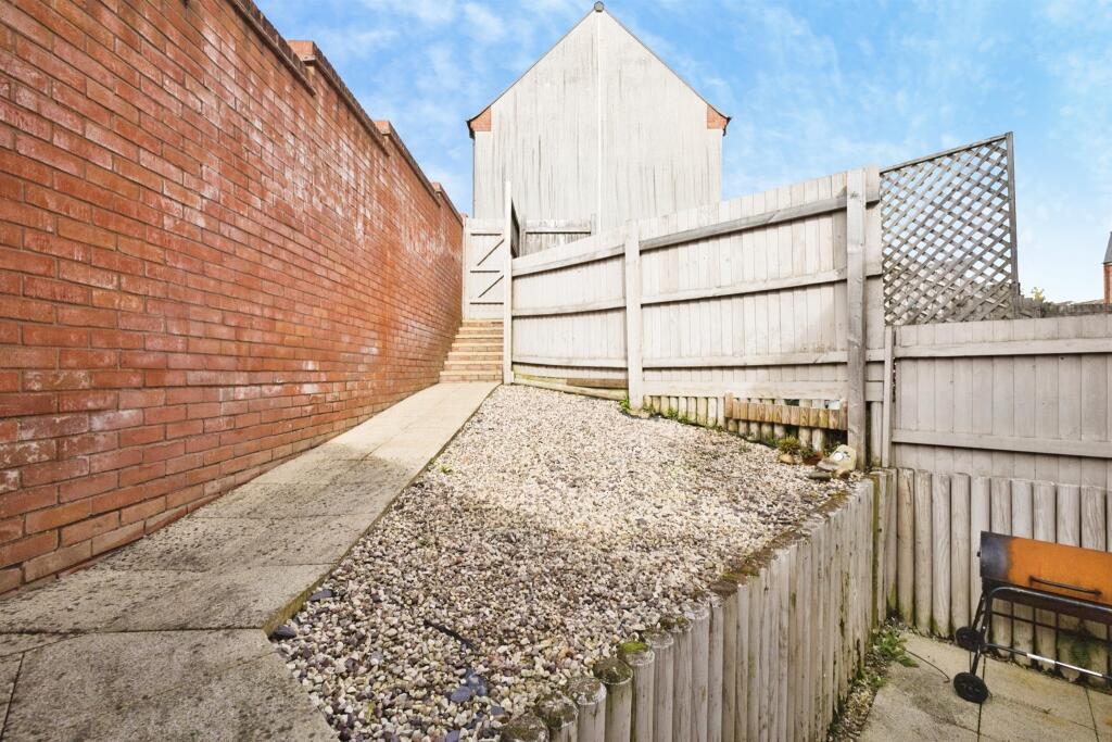 Additional image 18 of Collingwood Road, Yeovil