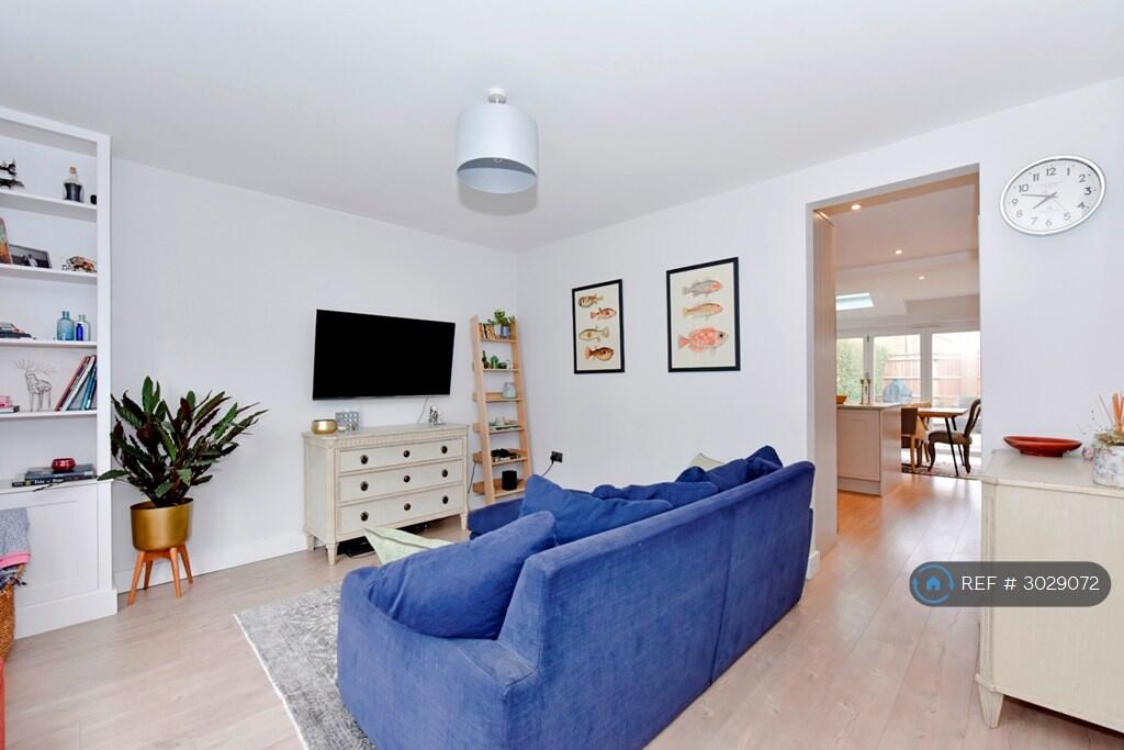 House in Hemel Hempstead - View 3