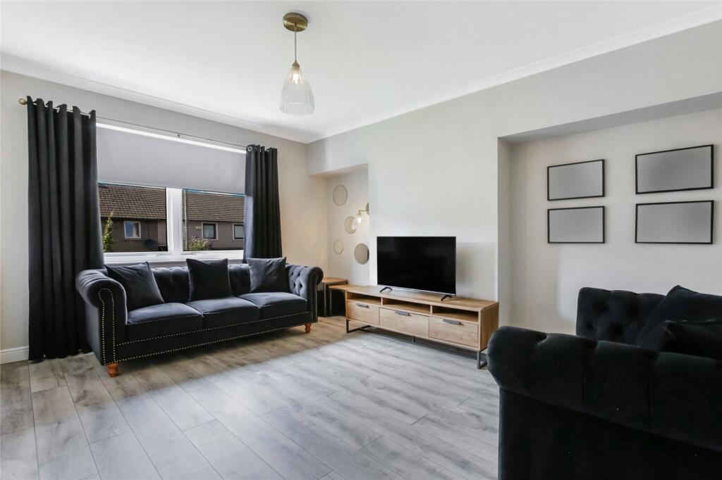 House in Motherwell, South Lanarkshire - View 4