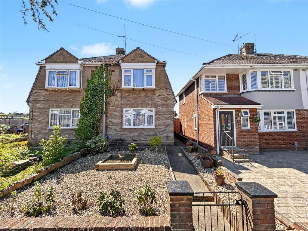 2-bed semi-detached on Tufton Road, Rainham, Gillingham, Kent, ME8, £280,000