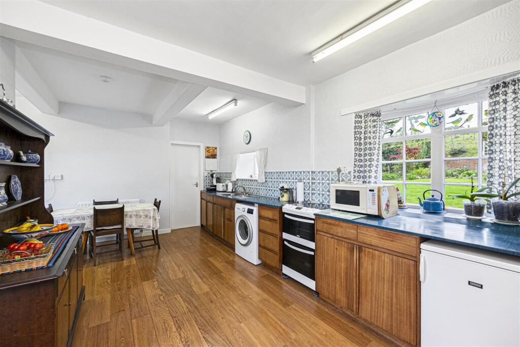 House in Balmullo, Lucklawhill - View 5