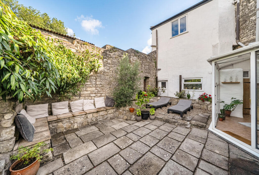 Main image of property: Fosseway, Clandown, Radstock, Somerset, BA3