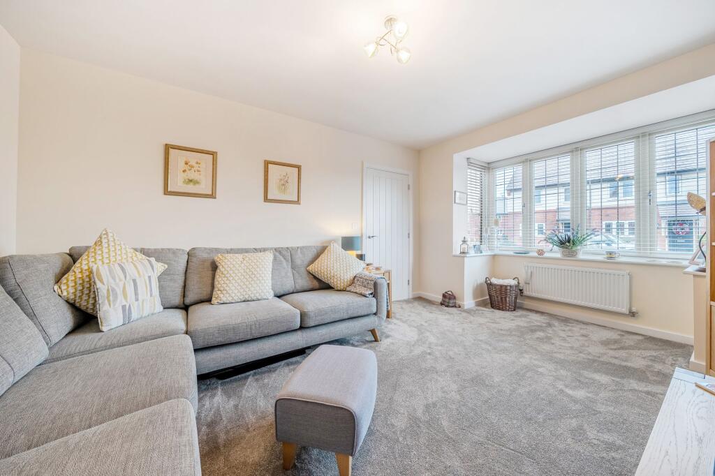 Bluebell Road, Walton Cardiff, GL20 photo 3