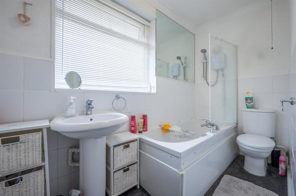 Additional image 8 of Brook End Drive, Henley-In-Arden