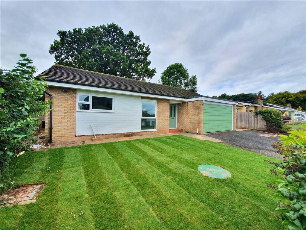 3-bed bungalow on 21, Croft Crescent, Yarpole, Leominster, Herefordshire, HR6 0BH, £369,950
