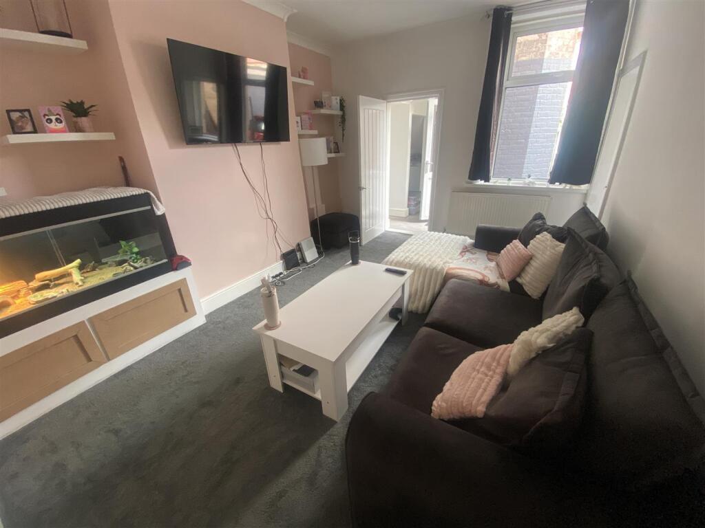 Apartment in Whitley Bay, Seaton Valley - View 2