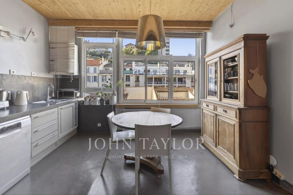 Main image of property: Provence-Alps-Cote d`Azur, Bouches-du-Rhône, Marseille