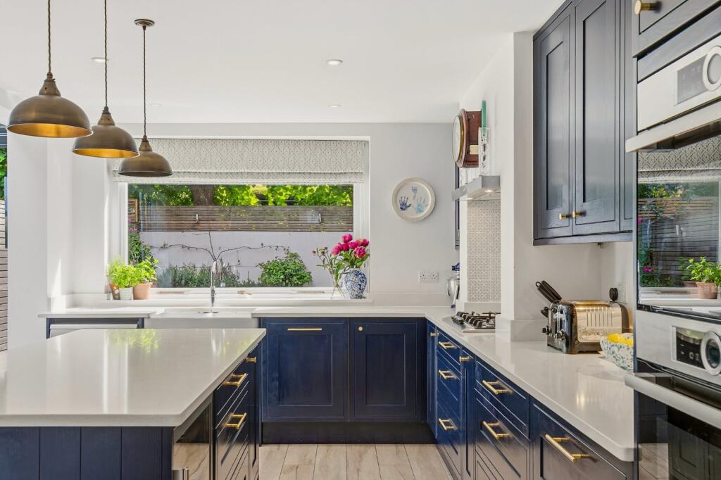 House in London, Wandsworth - View 4