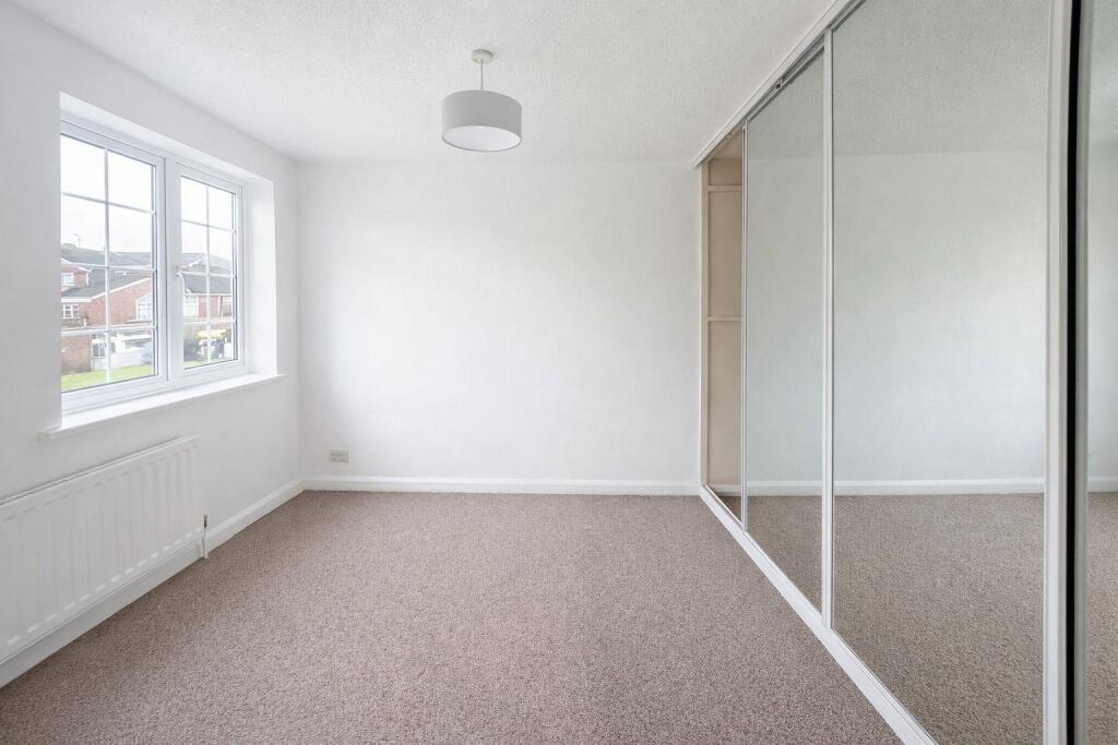 House in Stoke-on-Trent - View 3