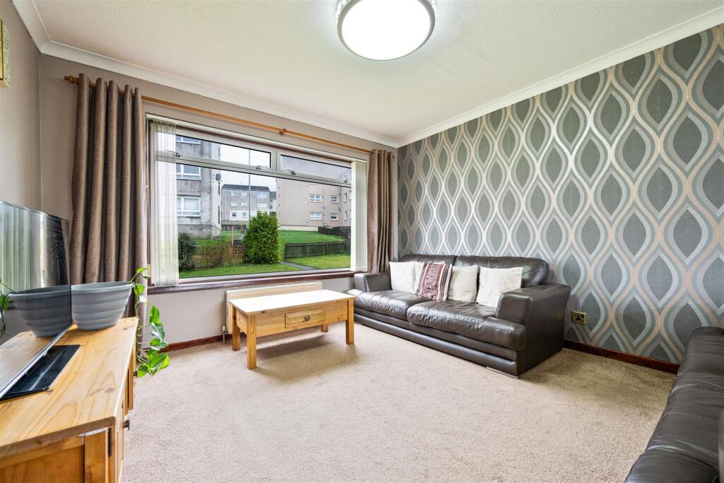 Bute Avenue, Motherwell photo 4