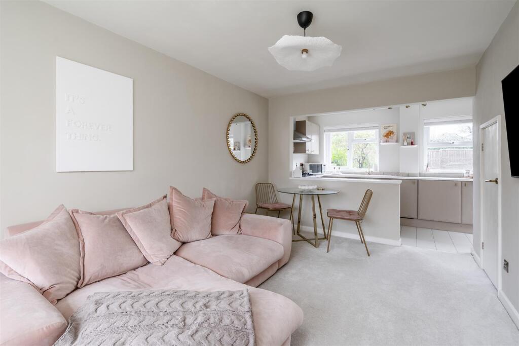 Additional image 4 of Stoneythorpe Close, Solihull