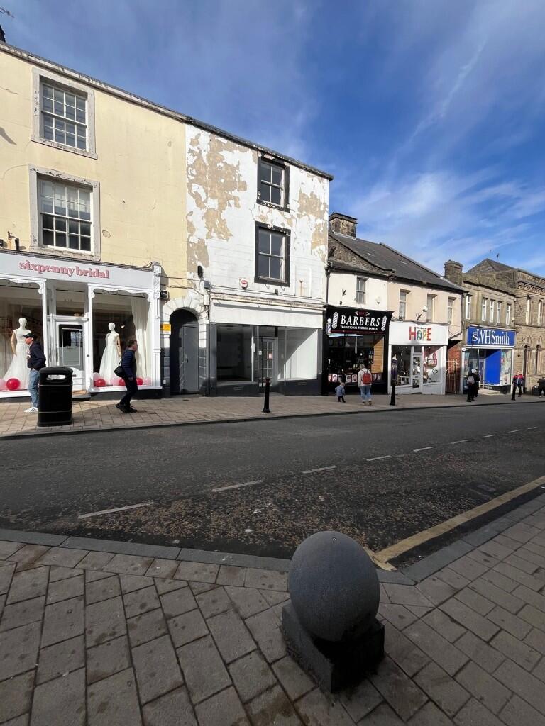Main image of property: 33 Castle Street, Clitheroe, Lancashire, BB7