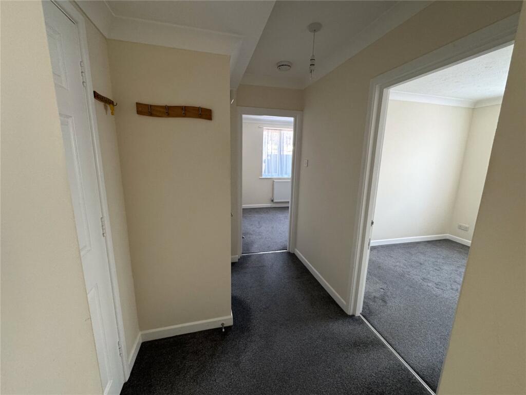 Wimborne Road, Bournemouth, Dorset, BH9 photo 5
