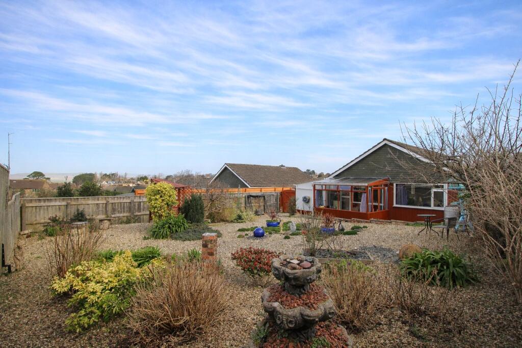 Daneshay, Northam, Bideford, EX39 photo 2