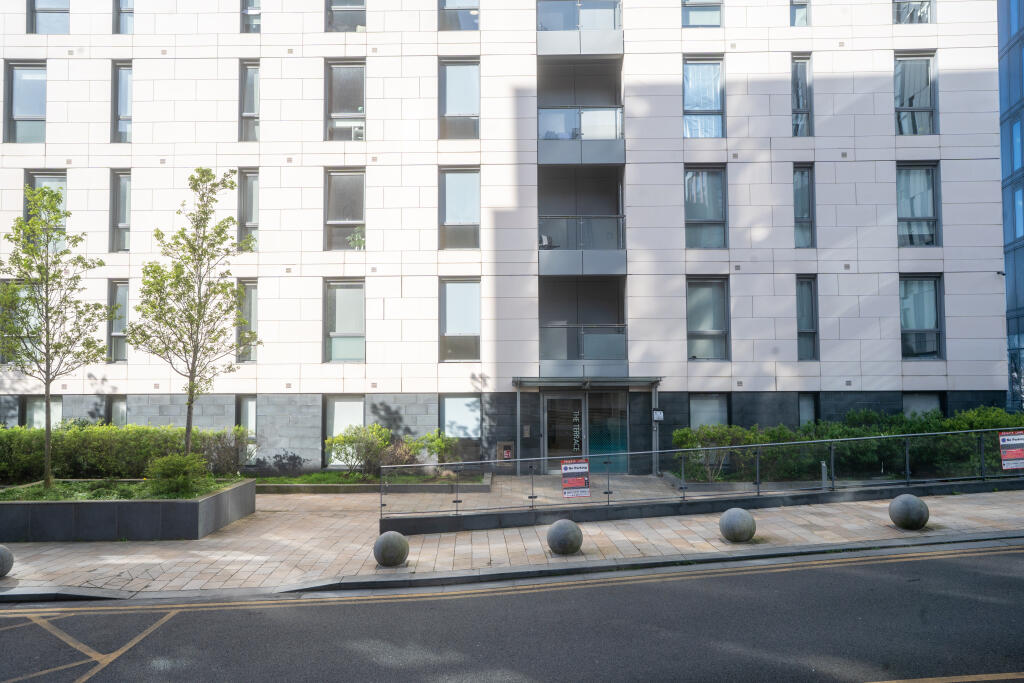 Main image of property: Plaza Boulevard, Liverpool