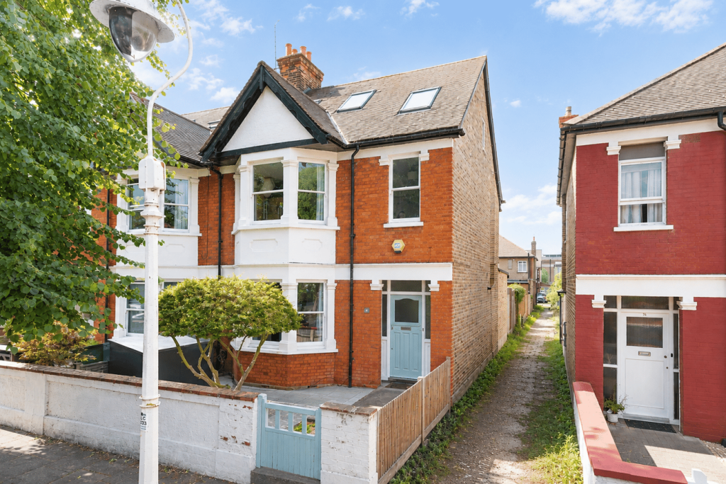 Niagara Avenue, Northfields, Ealing, W5, Ealing