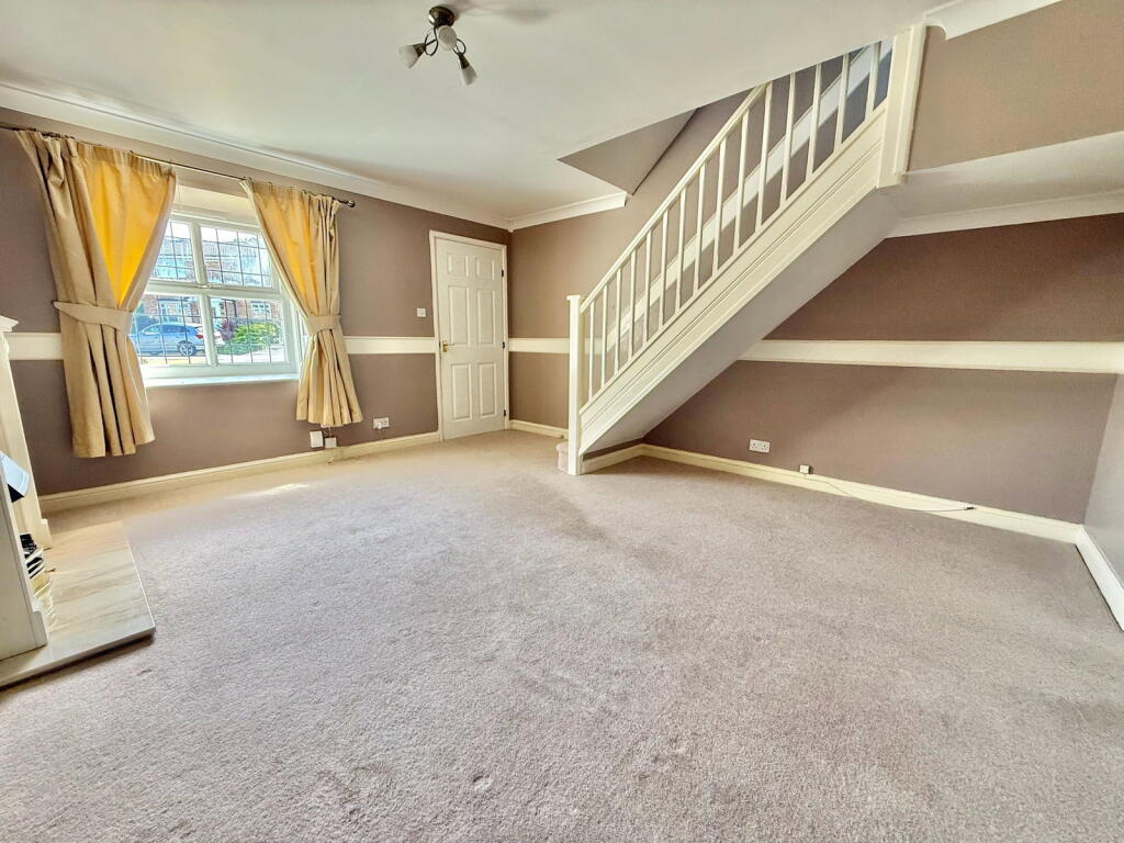 House in Dudley, West Midlands - View 4