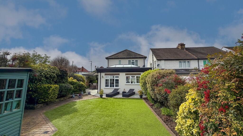House in Carshalton, The Wrythe - View 4